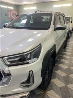 تويوتا هايلوكس